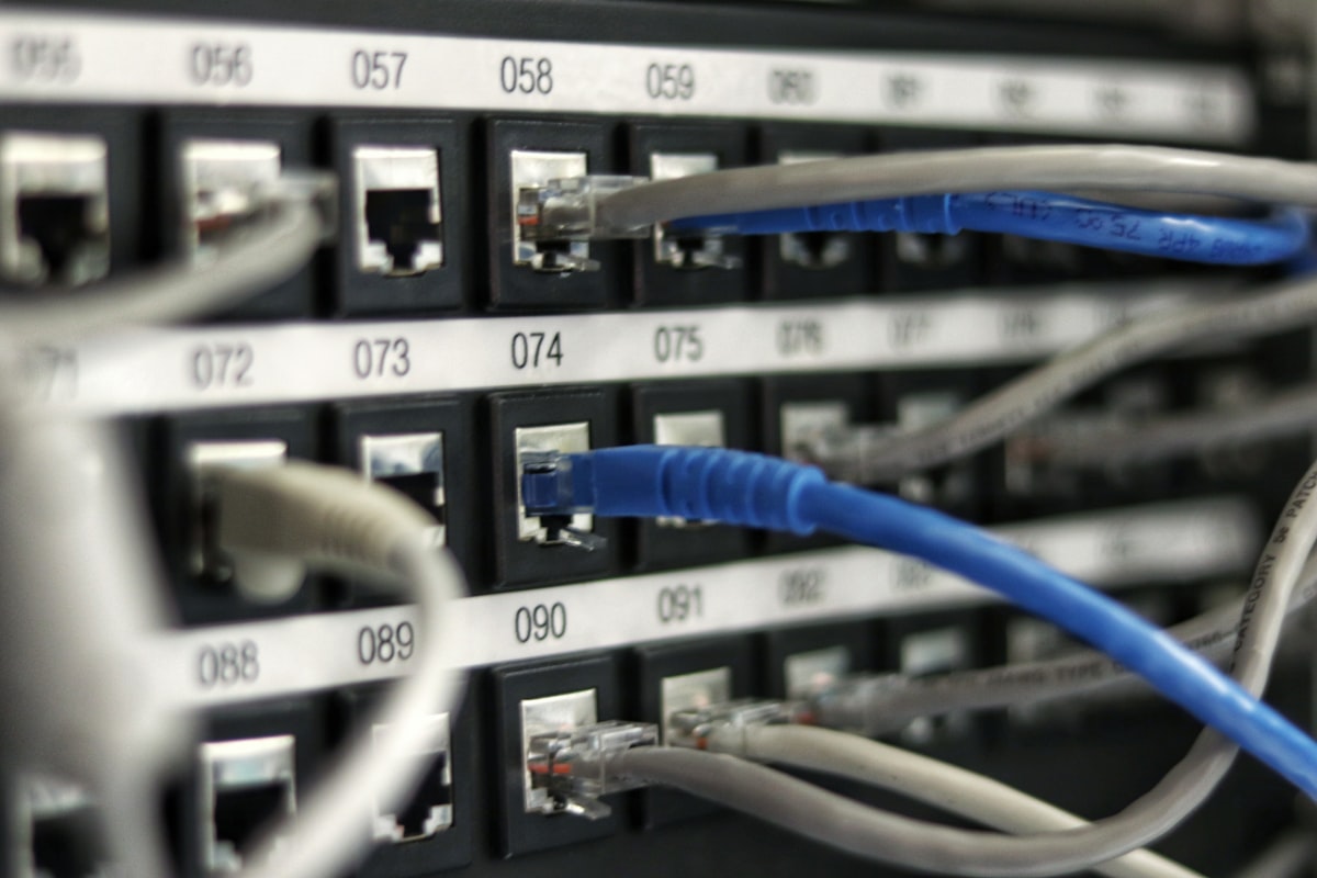Infraestructura cloud con optimización FinOps para reducir costes en AWS y Azure